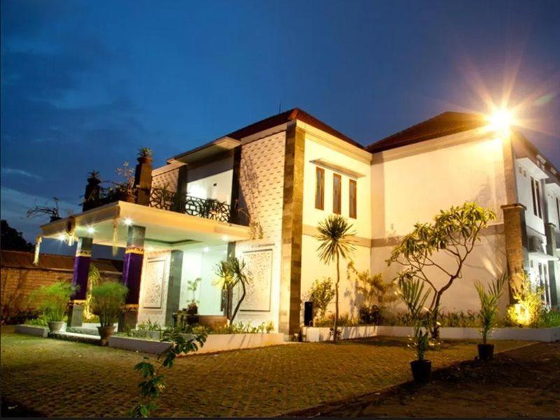 Teges Inn Kuta Kuta  Ngoại thất bức ảnh